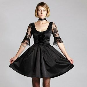 lecoledesfemmes Marie Antoinette Dress